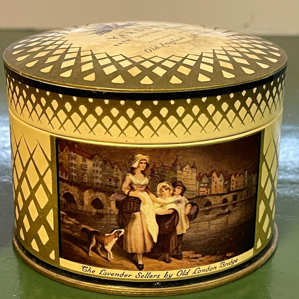 VINTAGE YARDLEY BATH DUSTING POWDER+ VINTAGE AVON APPLE BLOSSOM BEAUTY DUST
